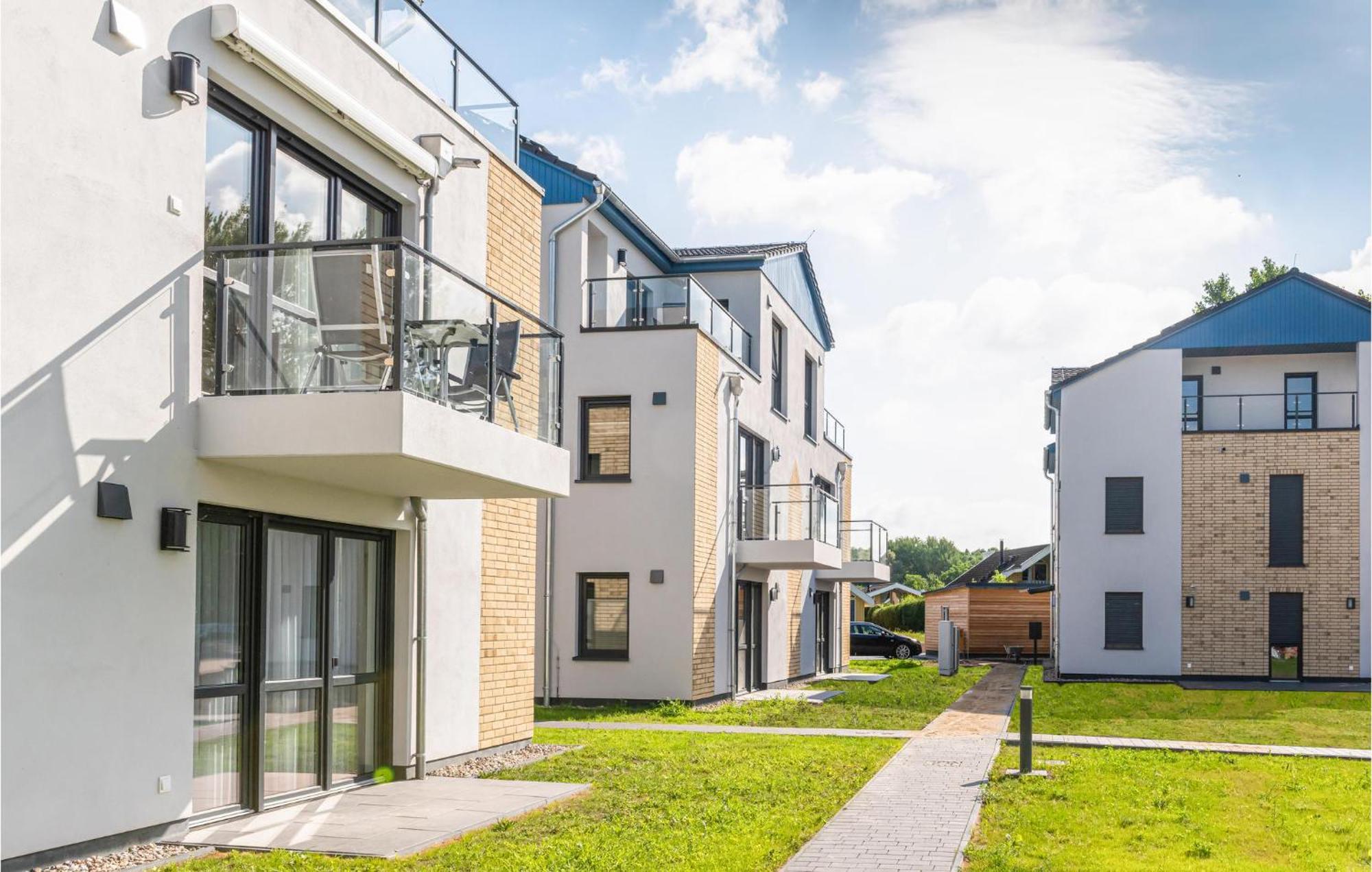Nice Apartment In Rechlin With House Sea View エクステリア 写真